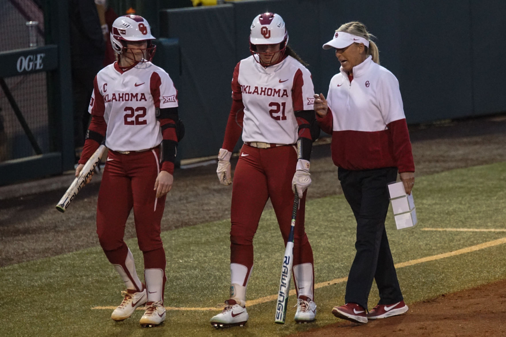 Grace Green, Lynnsie Elam and Patty Gasso